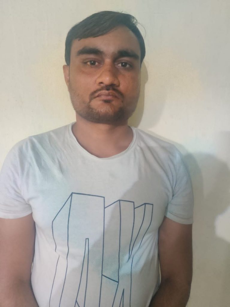 માળીયા: દારૂના ગુનામાં નાસતો ફરતો આરોપી વાપીથી ઝડપાયો