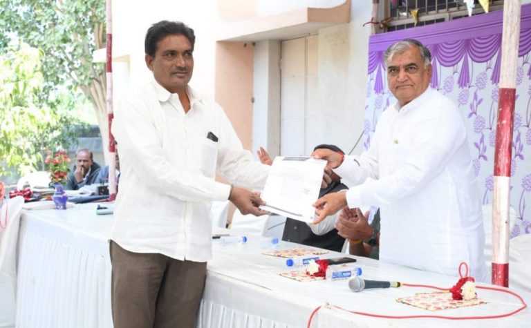 મોરબીની માધાપરવાડી કન્યા શાળામાં સ્વચ્છતા સંકુલનું બાંધકામ શરૂ: ધારાસભ્ય દુર્લભજીભાઈ દેથરીયાની રજૂઆત ફળી