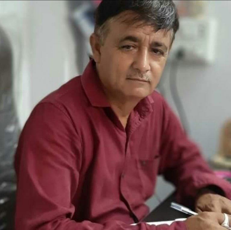 મોરબી પત્રકાર એશૉસીએશન ના પ્રમુખ સુરેશભાઈ ગોસ્વામી નો આજે જન્મદિવસ