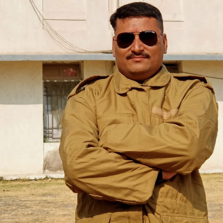 મોરબી એસટી ડેપોના સતાઅધિકારીઓ ડ્રાયવરને ત્રાસ આપતા હોવાની ફરિયાદ કરતી રજૂઆત મુખ્યમંત્રીને કરવામાં આવી