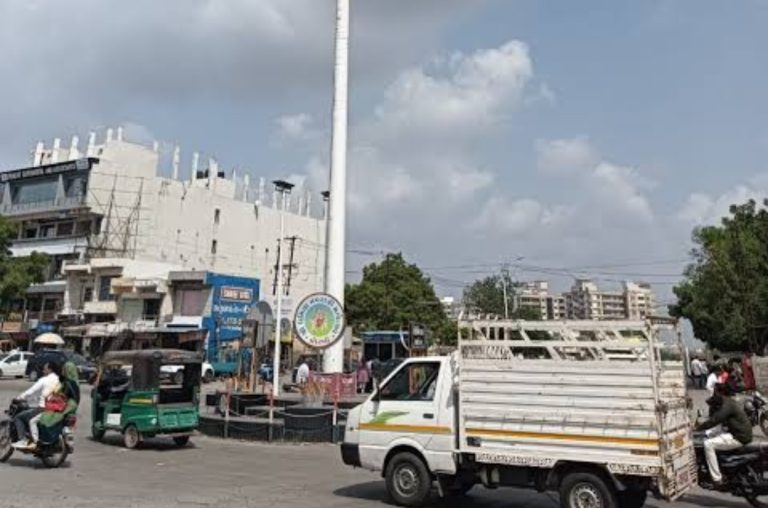 મોરબીમાં દલવાડી સર્કલ-લીલાપર ચોકડી, રવાપર ગામ-રવાપર ચોકડી, ભક્તિનગરથી ઉમિયા સર્કલ રસ્તાઓ પર ભારે વાહનોને પ્રવેશબંધી