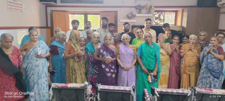 મોરબીના વૃદ્ધાશ્રમના વૃદ્ધ માતાઓ મધર્સ ડે નિમિતે ભાવુક બની