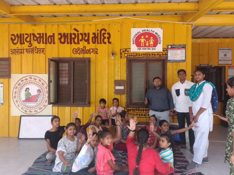 મહેંદી બની મતદાન જાગૃતિનું સશક્ત માધ્યમ